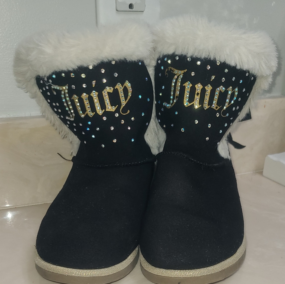Juciy Couture Girl Boots
